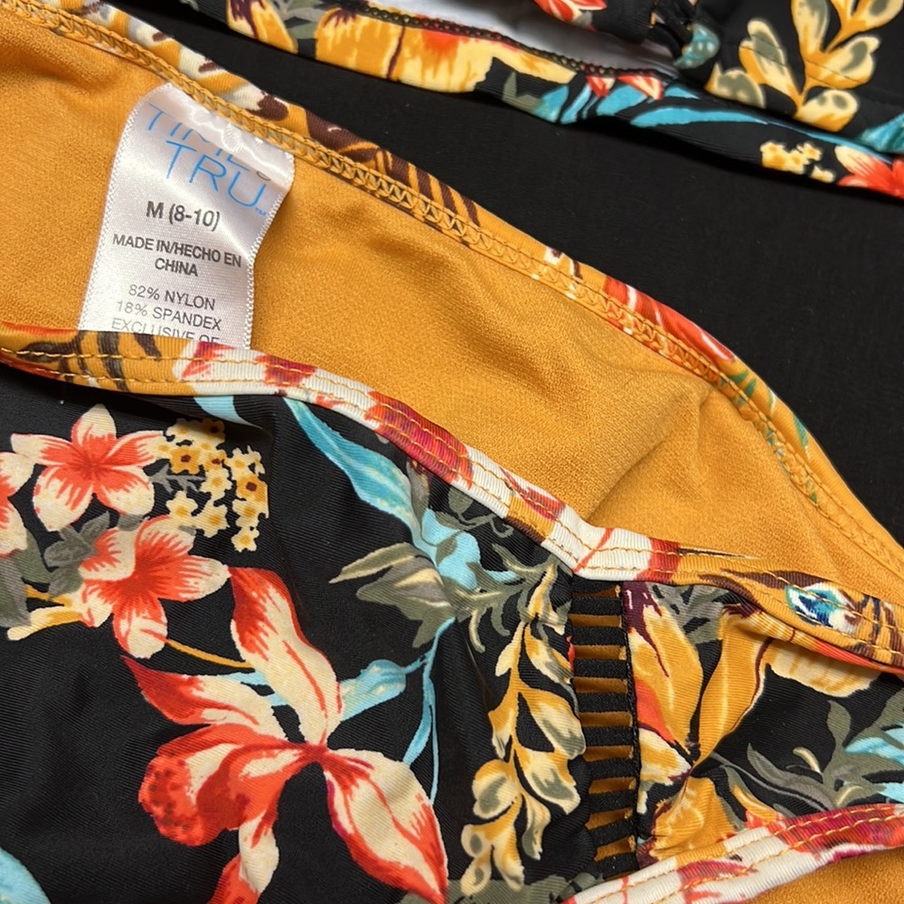 Tankini - Picture 3 of 9